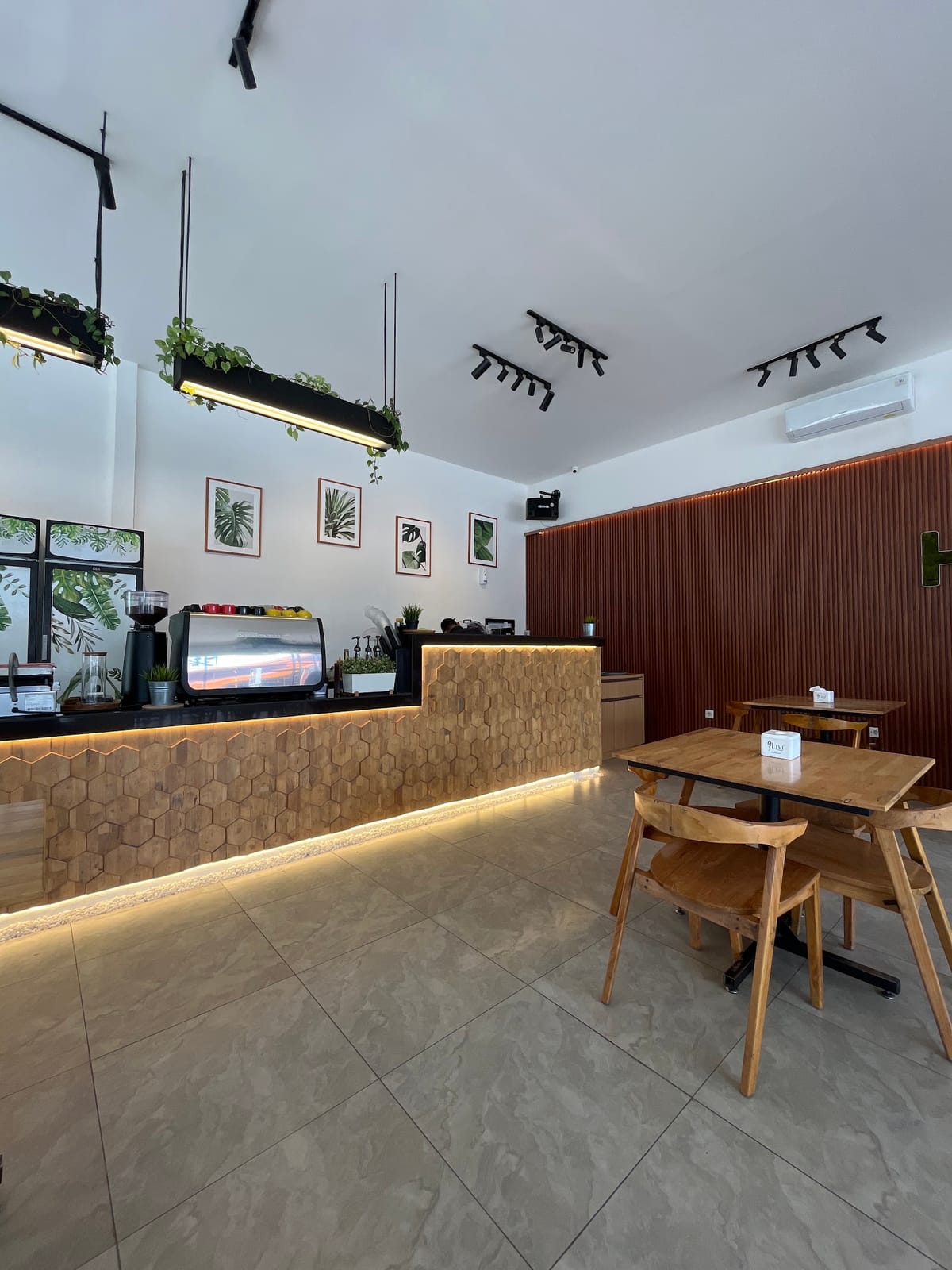 Habitat Coffee Mansyur
