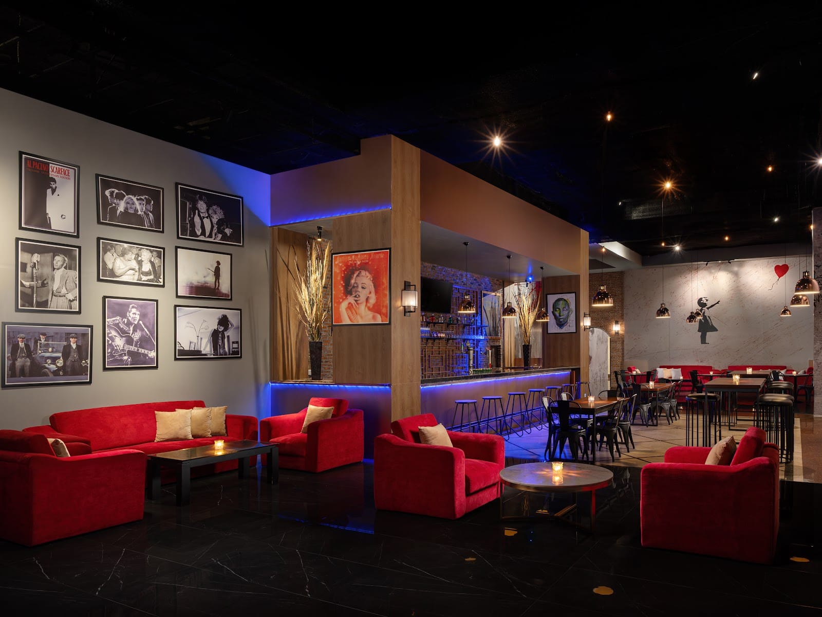 Arena Cafe - AIHO Hotel Medan
