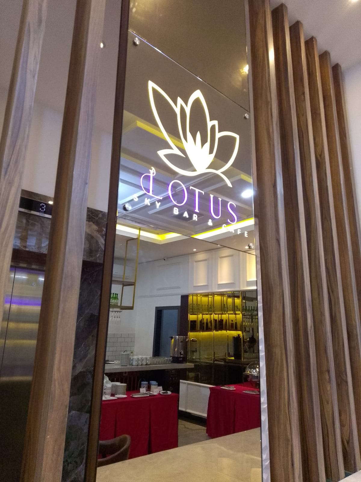 Lotus Sky Bar & Cafe