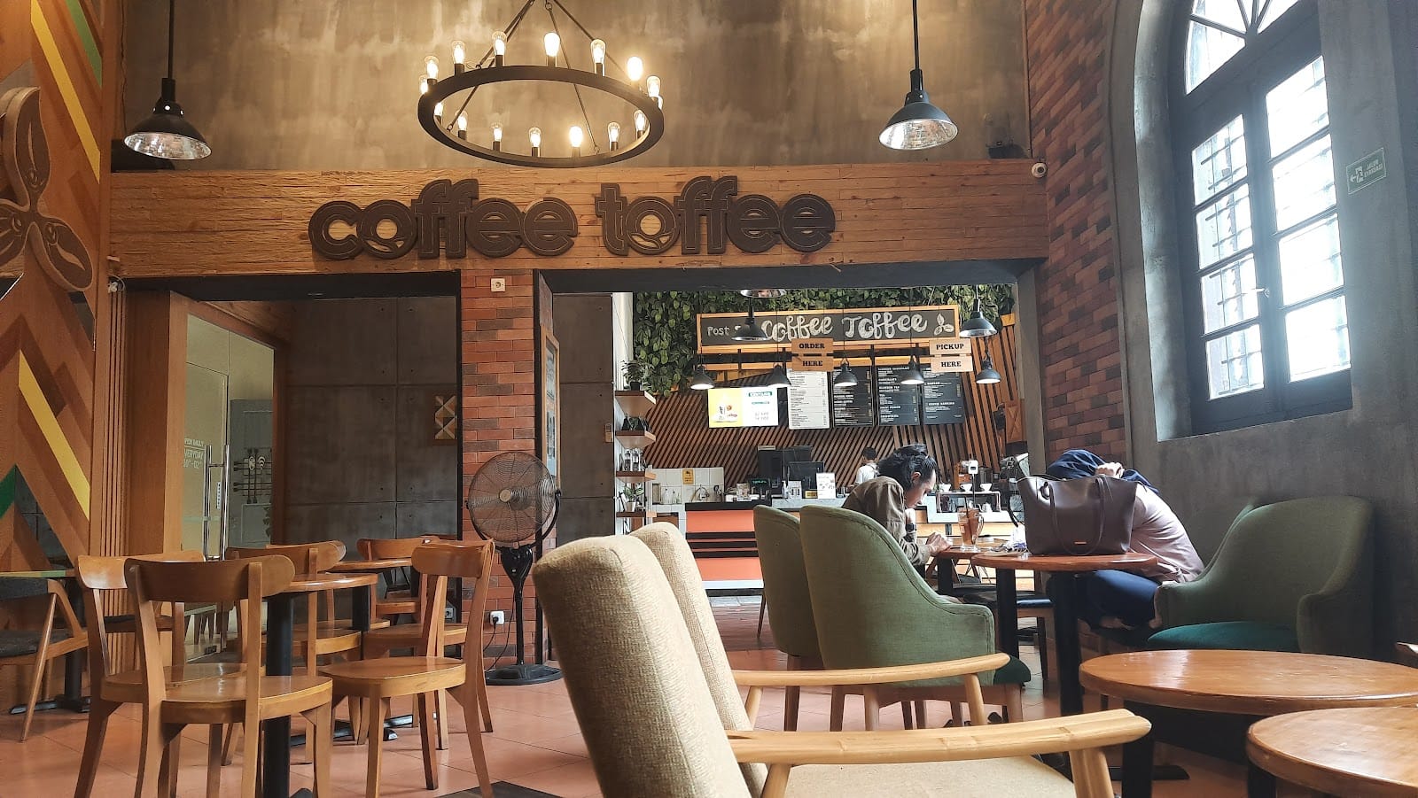 Coffee Toffee Taman Apsari