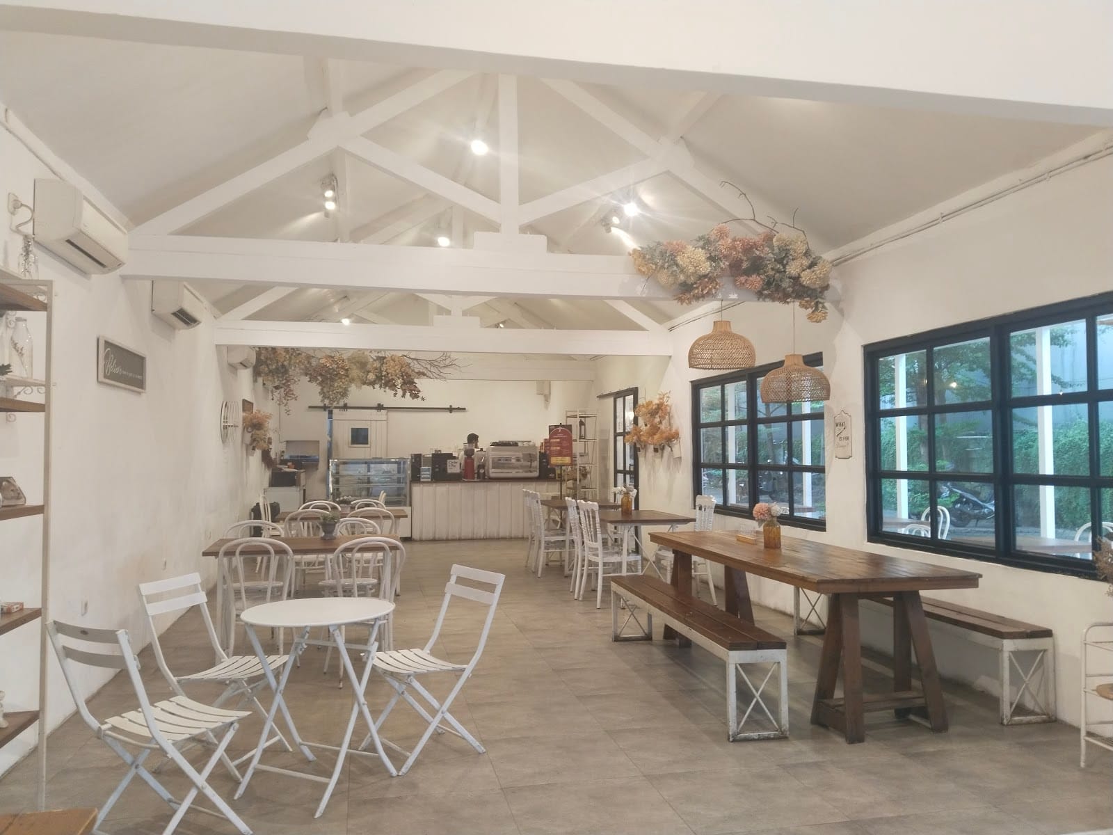 Sult Cafe & Eatery