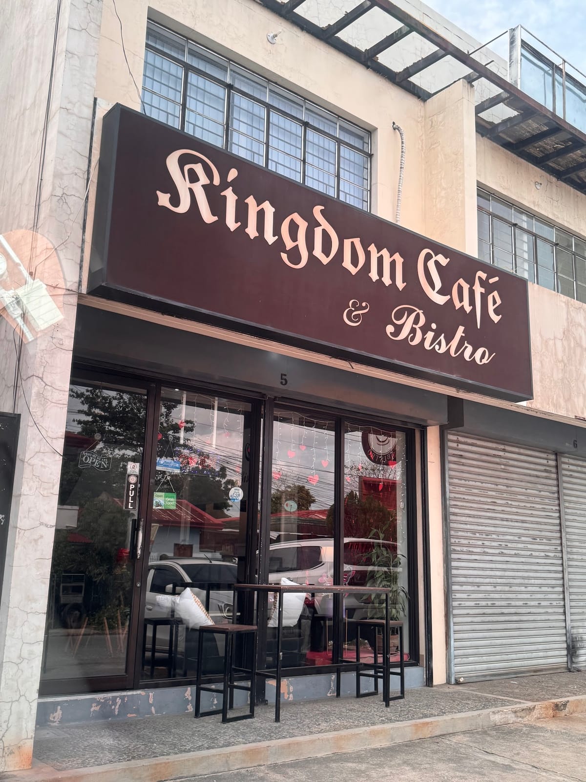 Kingdom Cafe & Bistro