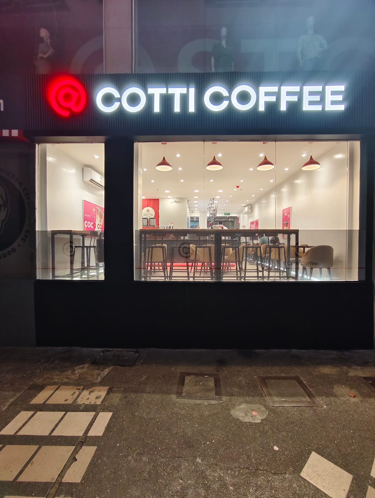 COTTI COFFEE - Gaisano mall of Davao