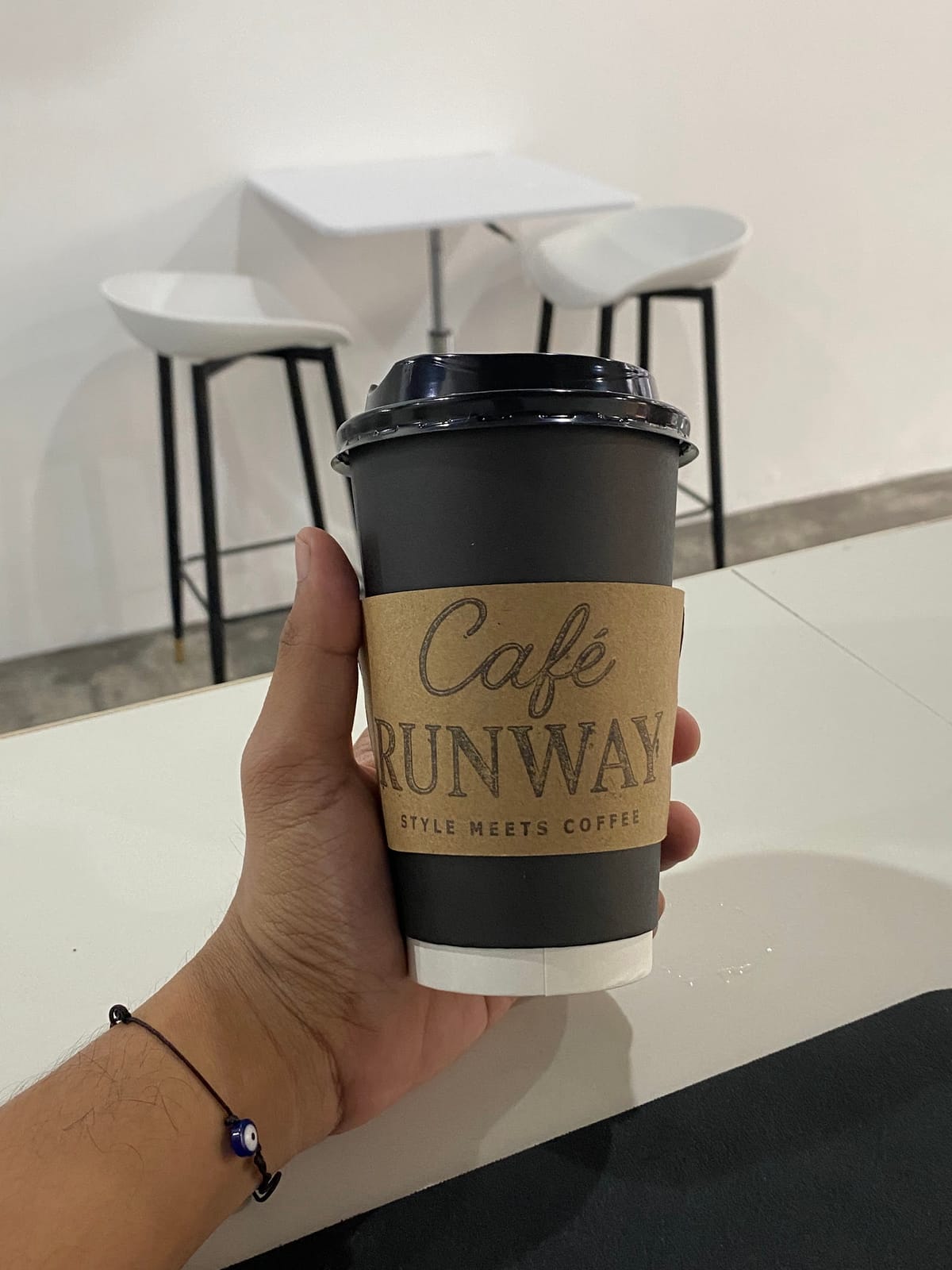 Café runway