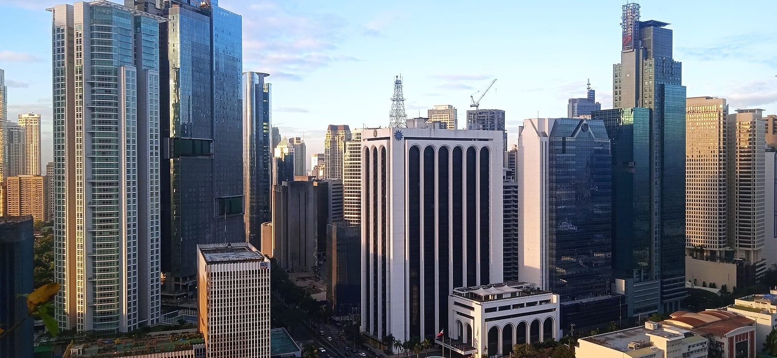 Commune Café + Bar + Roastery photo 2