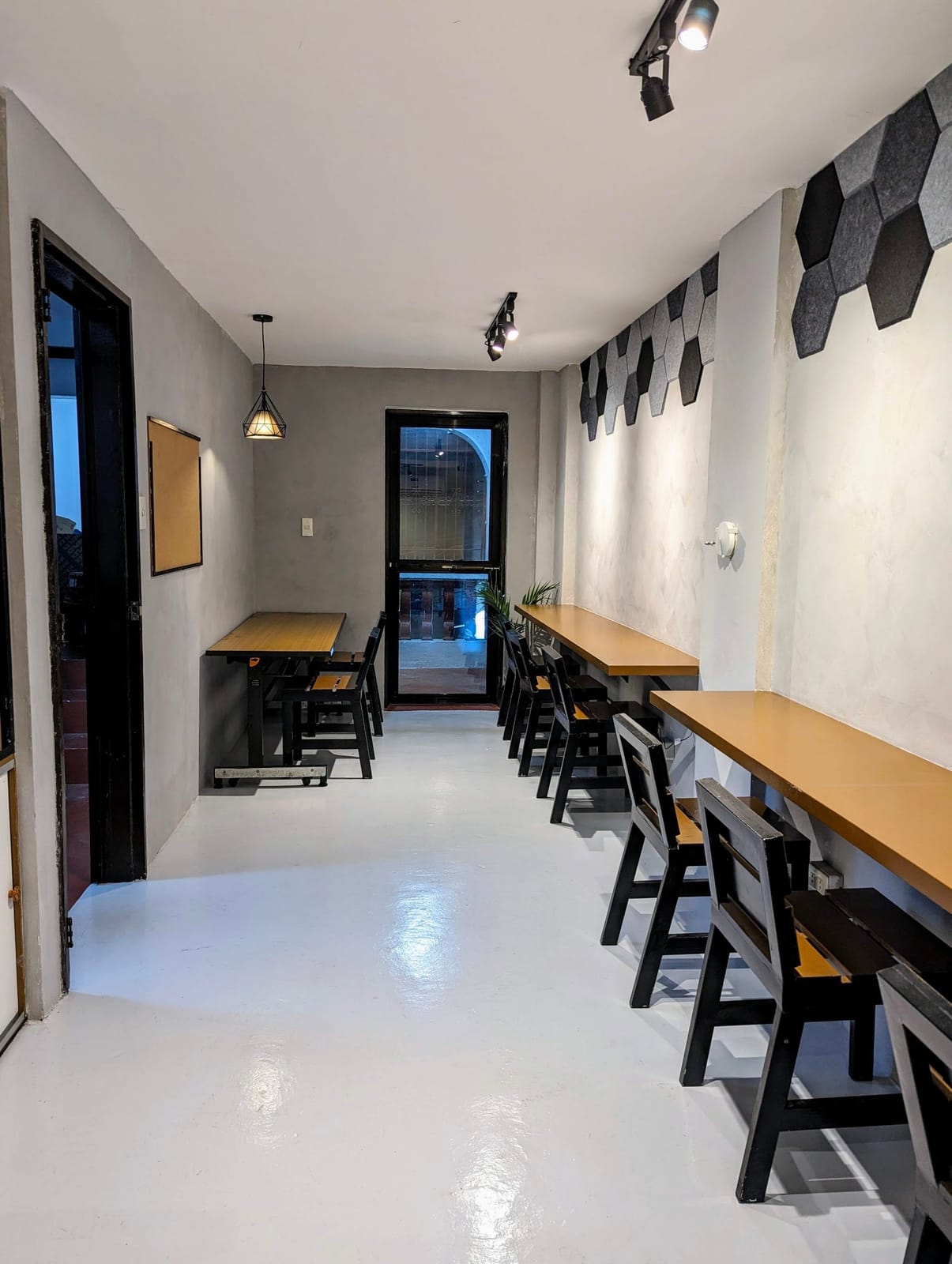 La Cafe Sampaloc