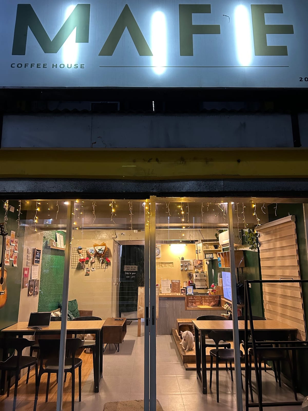 MAFE Coffee House
