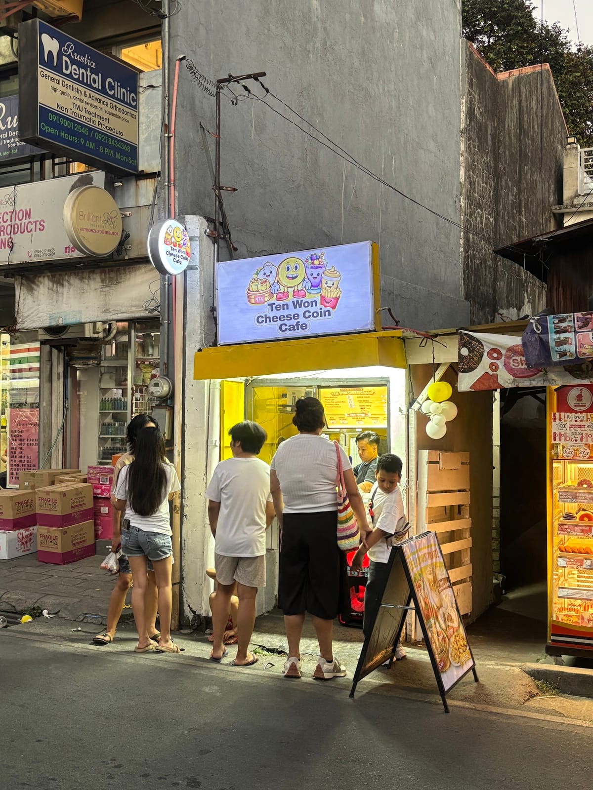 Ten Won Cheese Coin Cafe x 974 Pizza Co. - Taguig City