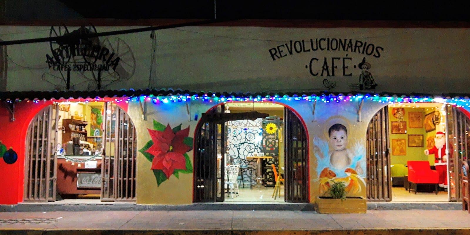 Revolucionarios Cafe