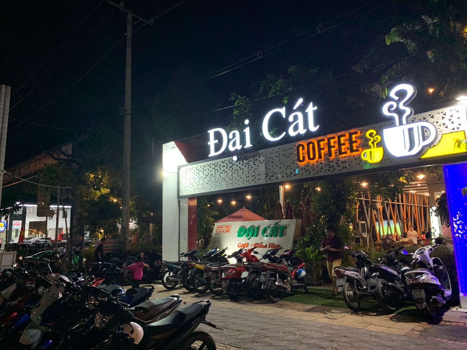 ĐẠI CÁT Nam Long Coffee