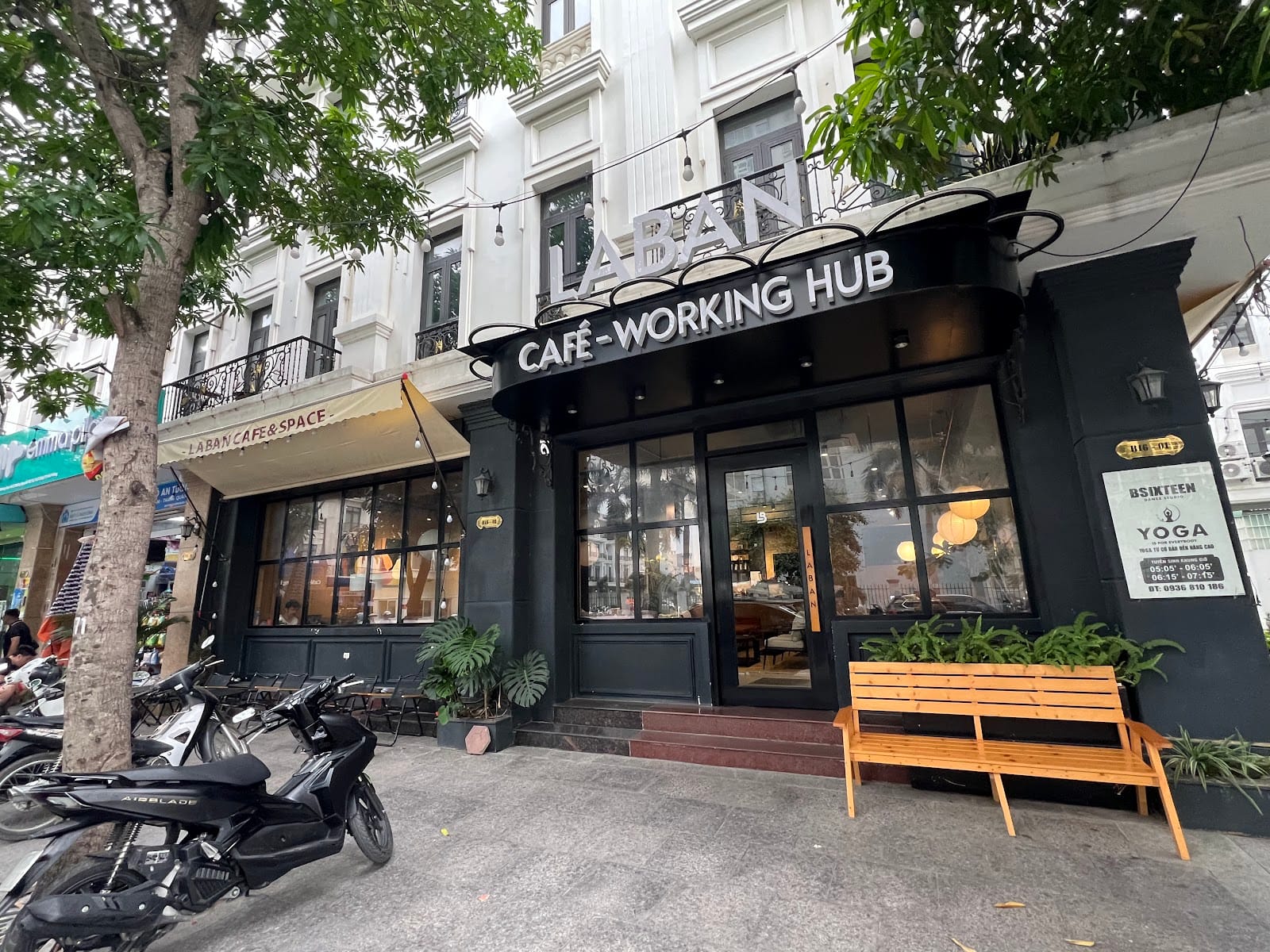 Laban Cafe & Space