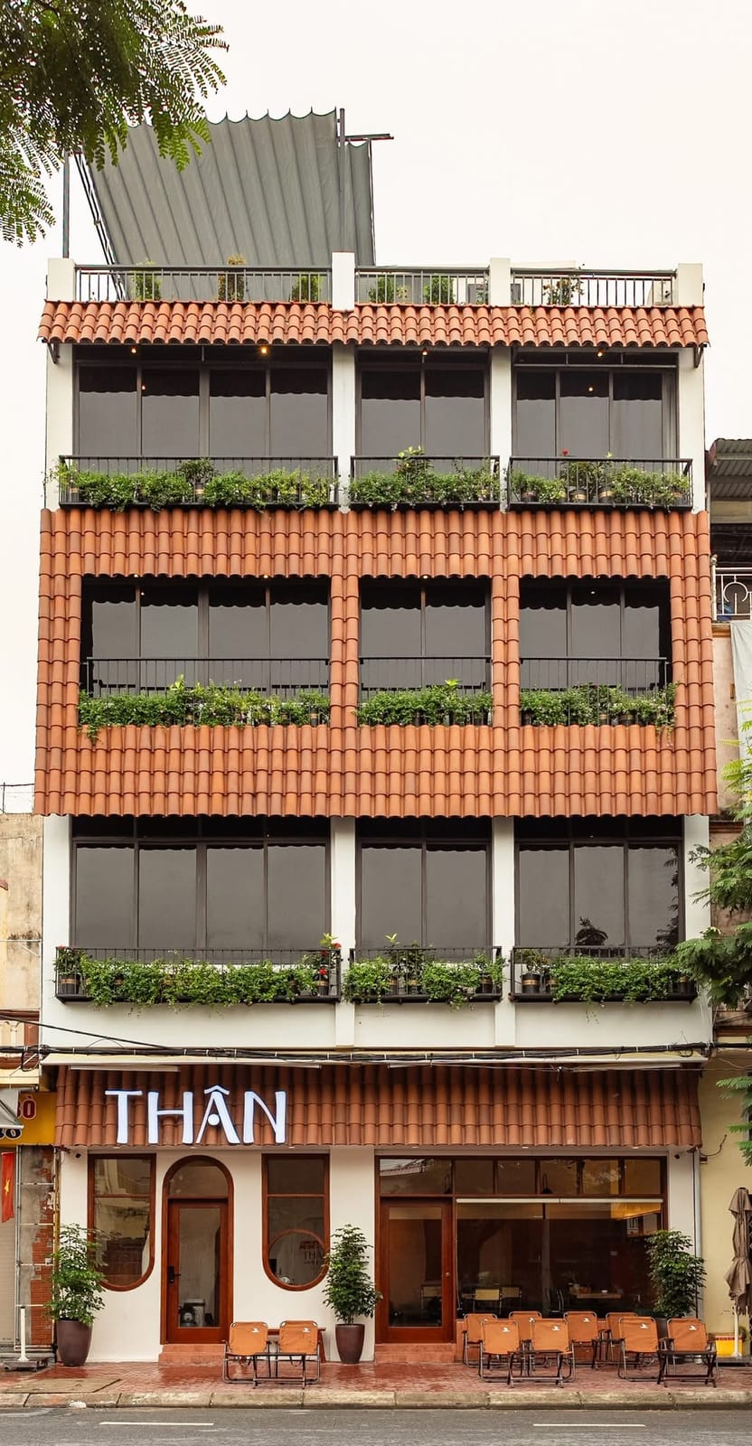 THÂN cafe and stay