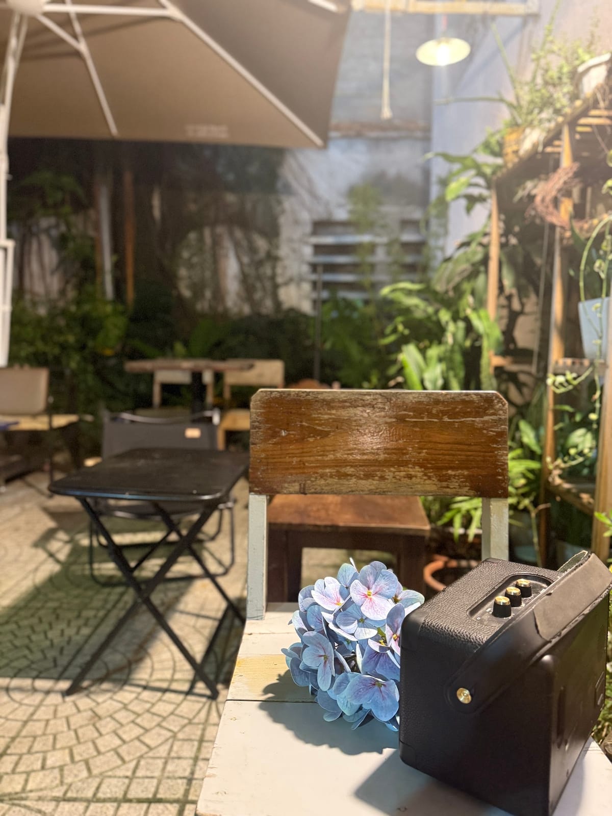 Kế Coffee - Quán Cafe Trong Ngõ Nhỏ
