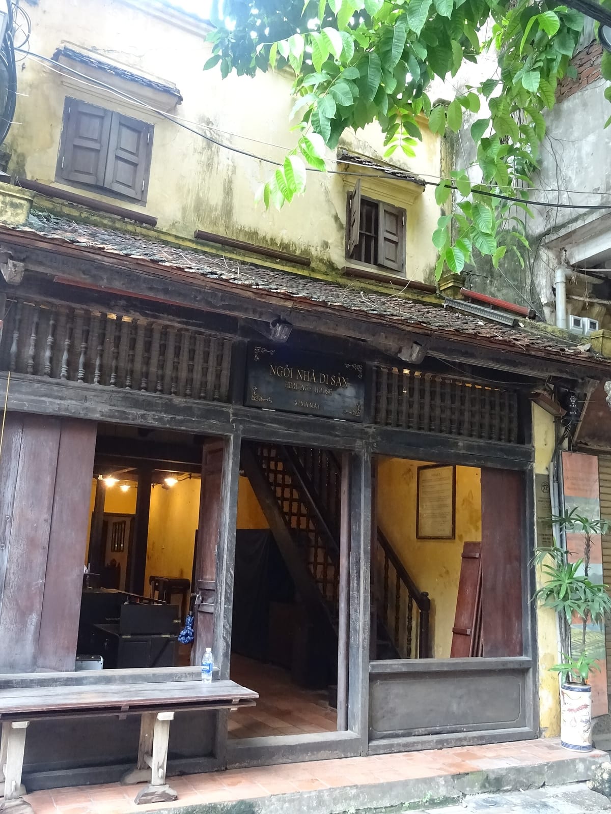 Nola Cafe & Bar photo 8