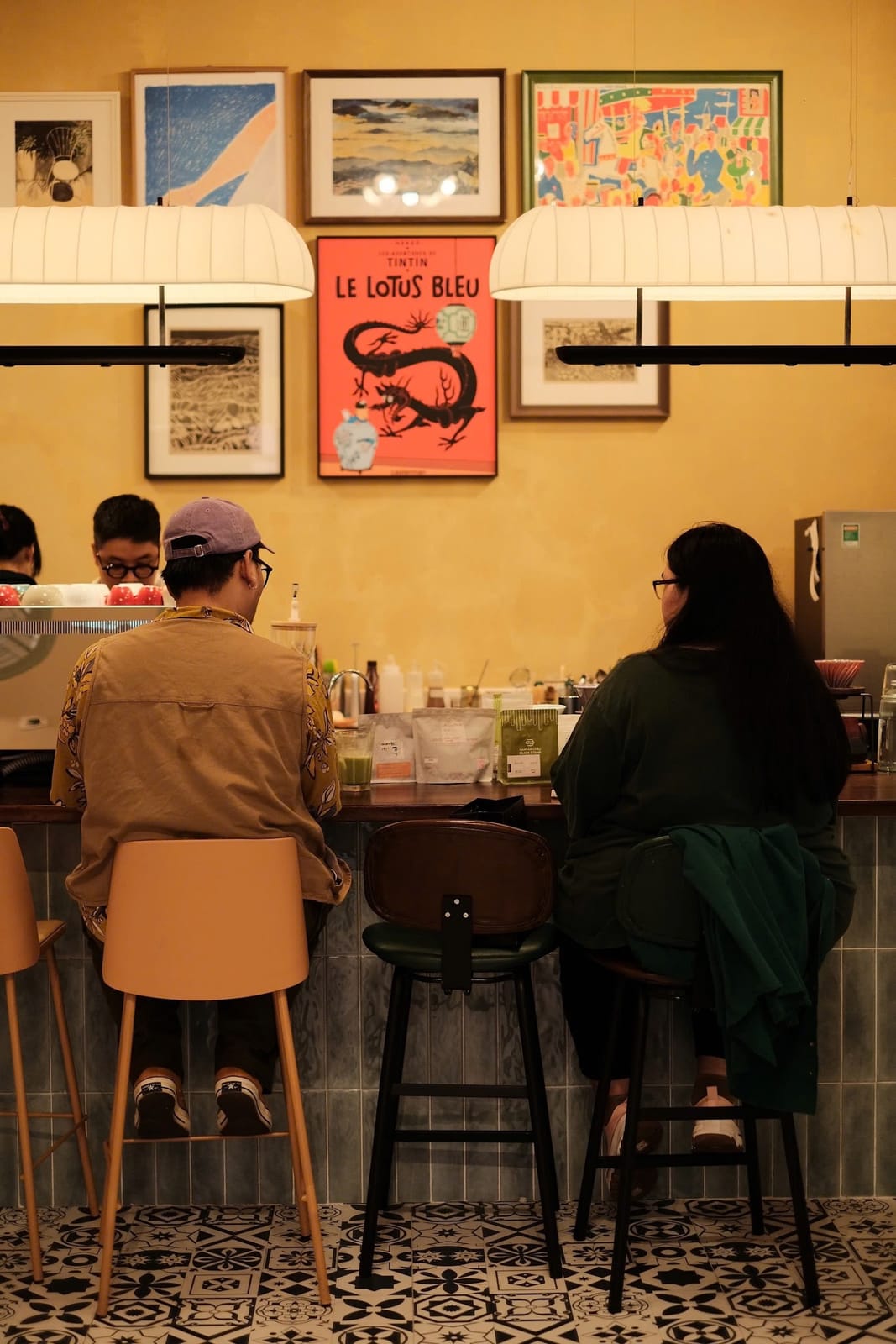 Black Market coffee space