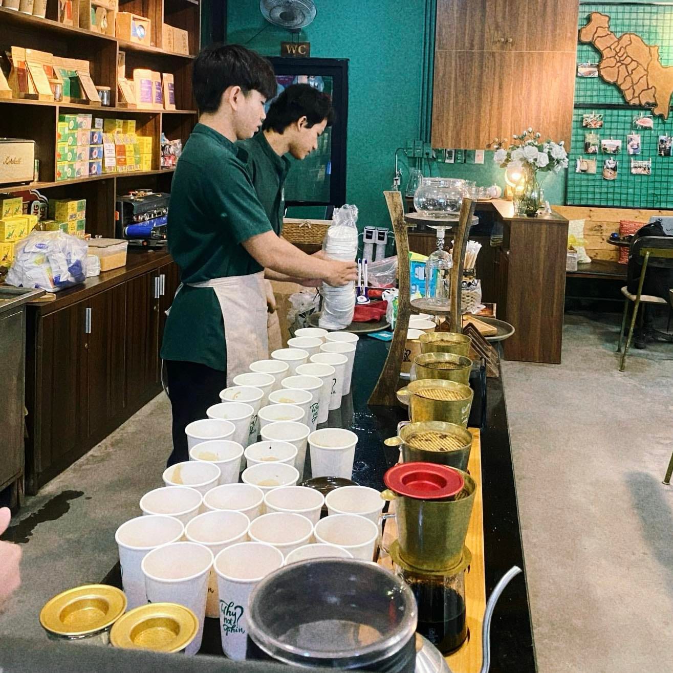 Cà phê Muối - Đặc sản Huế
