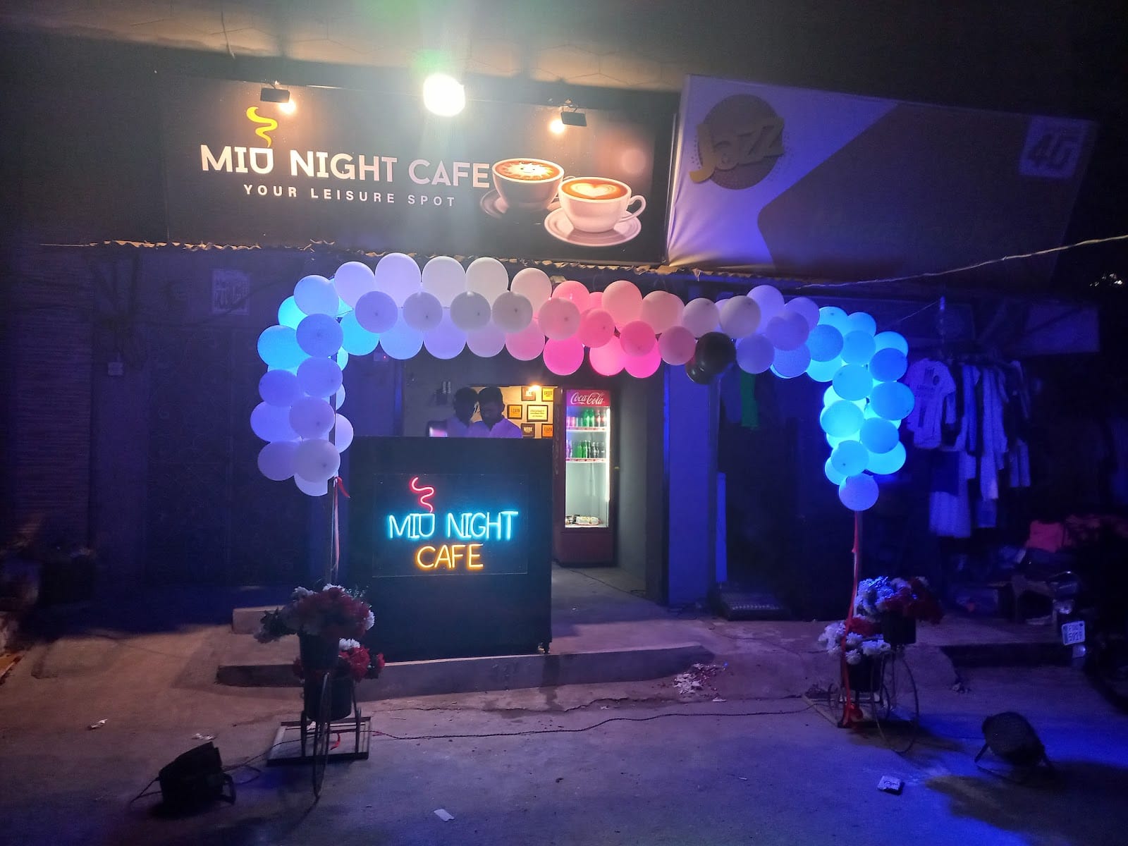 Midnight Cafe