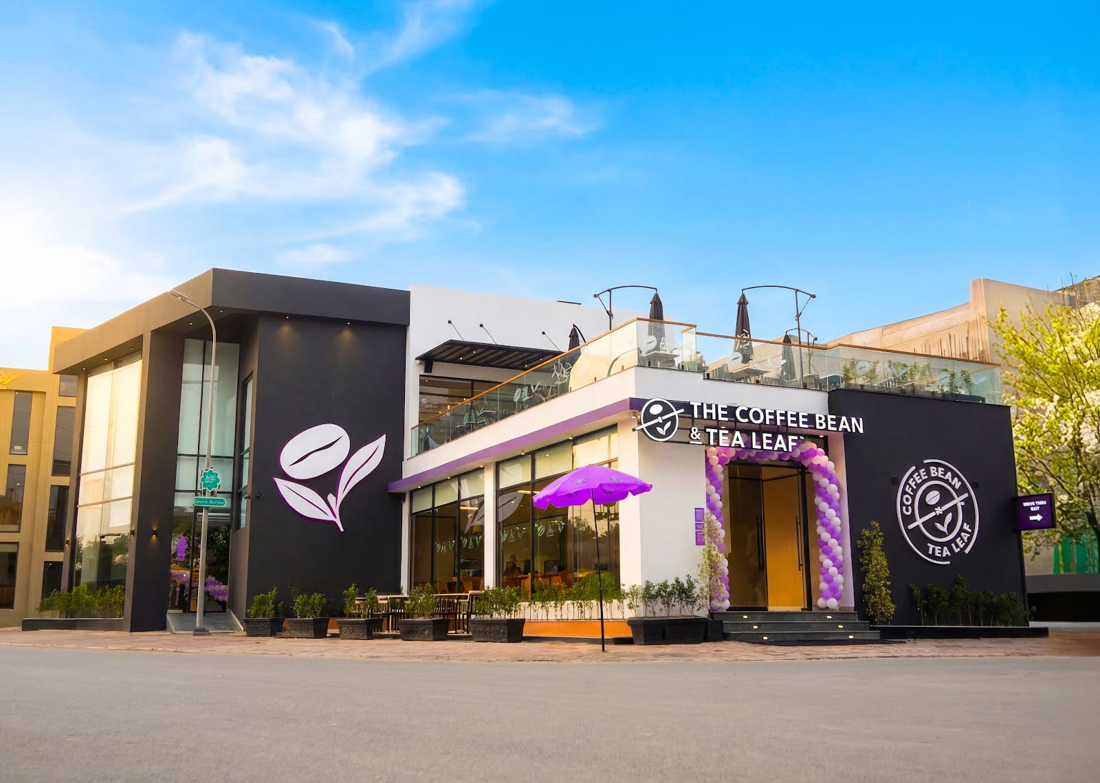 The Coffee Bean & Tea Leaf