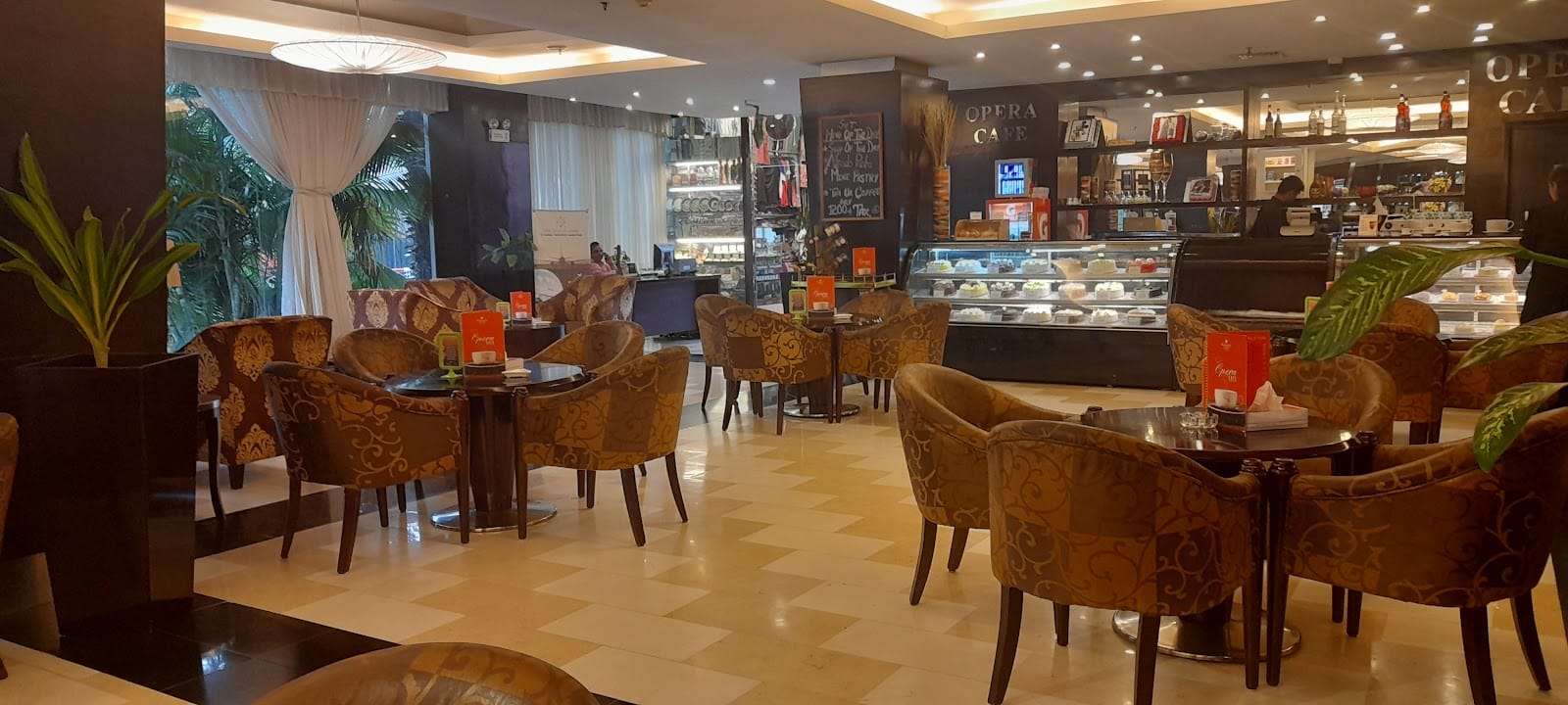 Opera Cafe Ramada Plaza