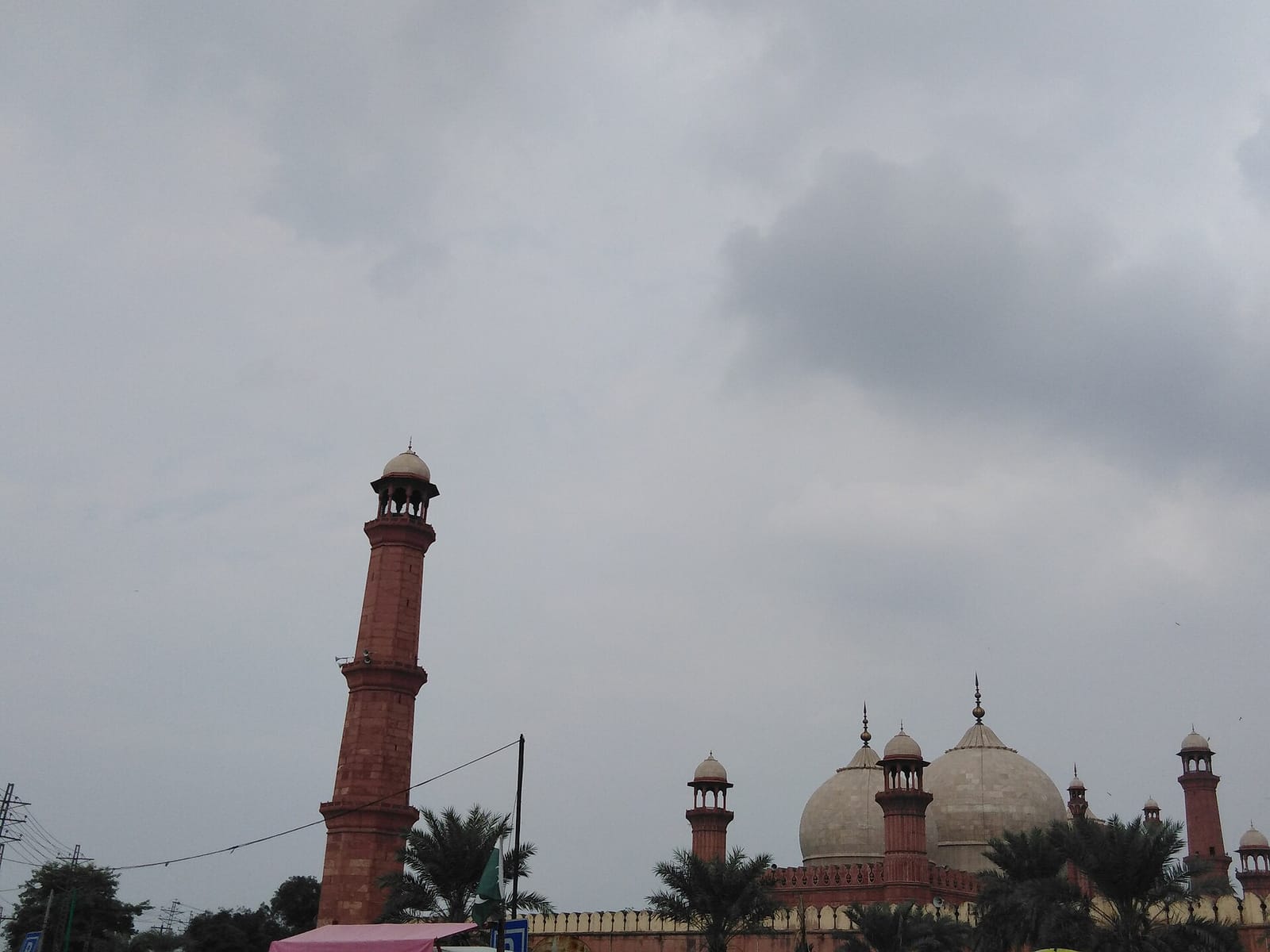 HOUSE Coffee & Desserts (Badshahi Mosque View) photo 2