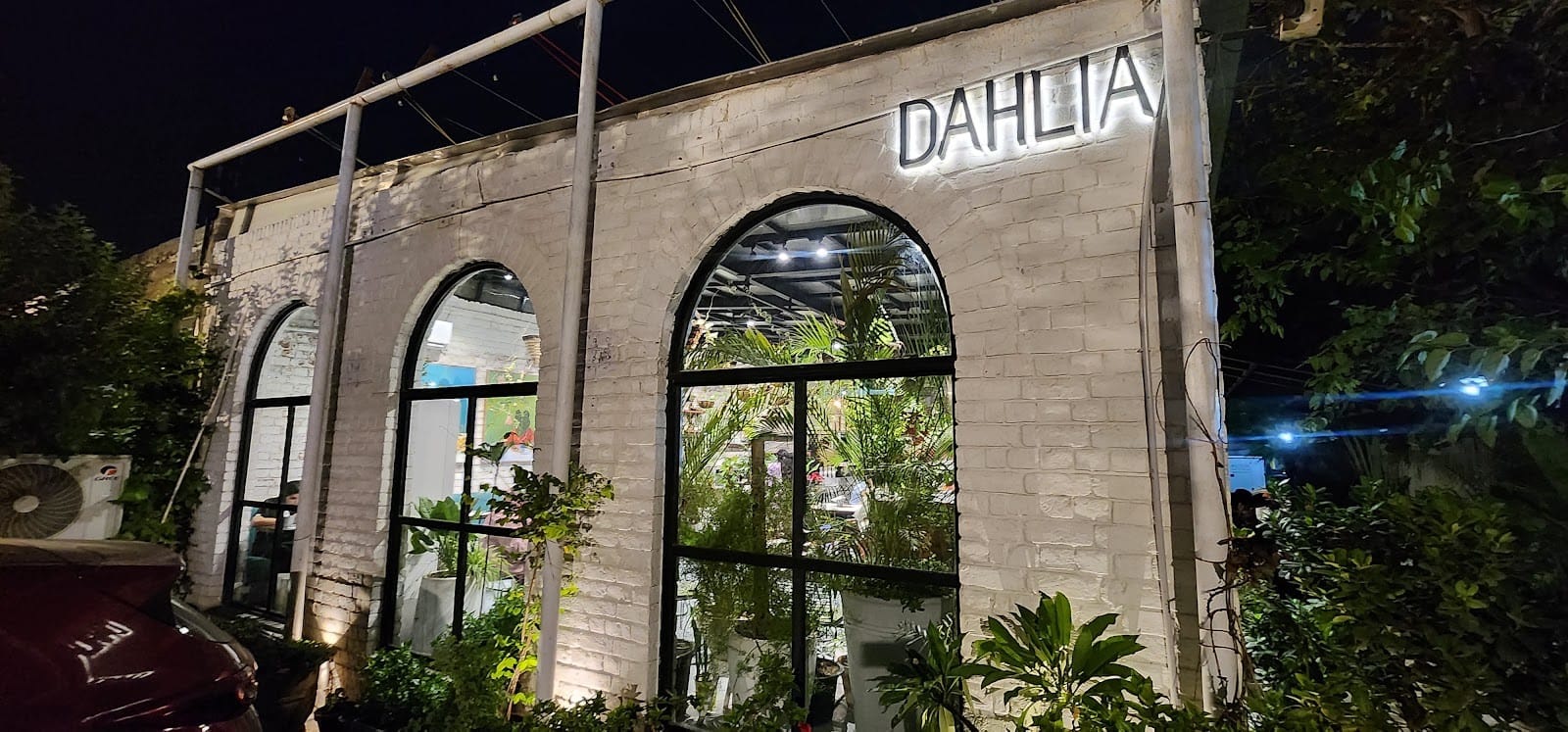 Dahlia Nursery + Cafe
