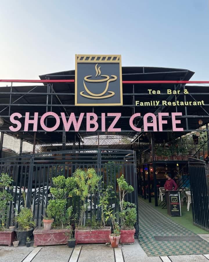 Showbiz Cafe