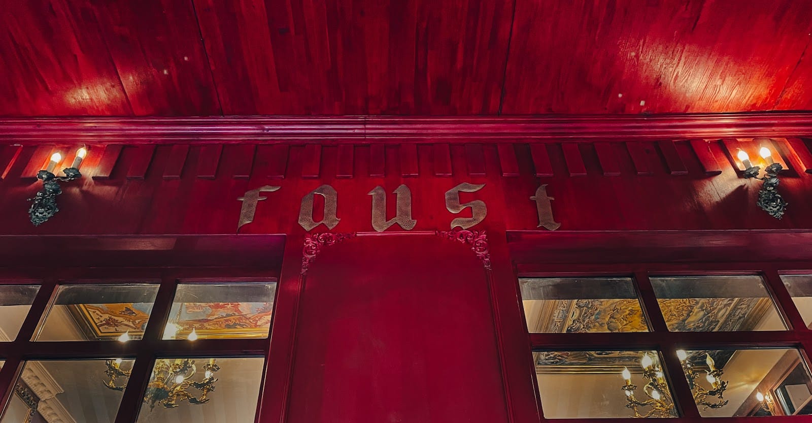 Faust Coffee & Antique Shop