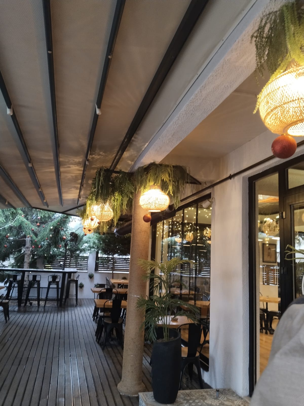 Agalli Cafe
