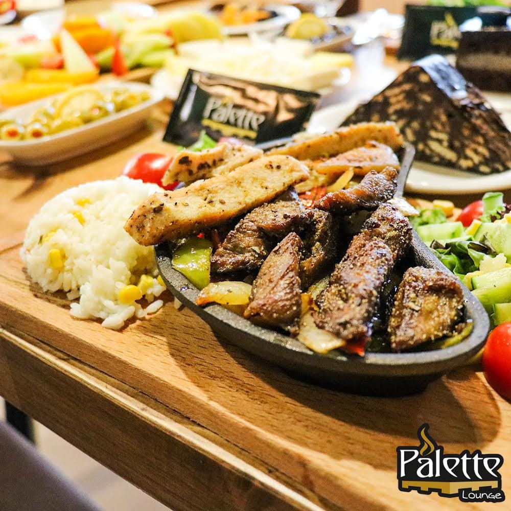 Palette Cafe Lounge