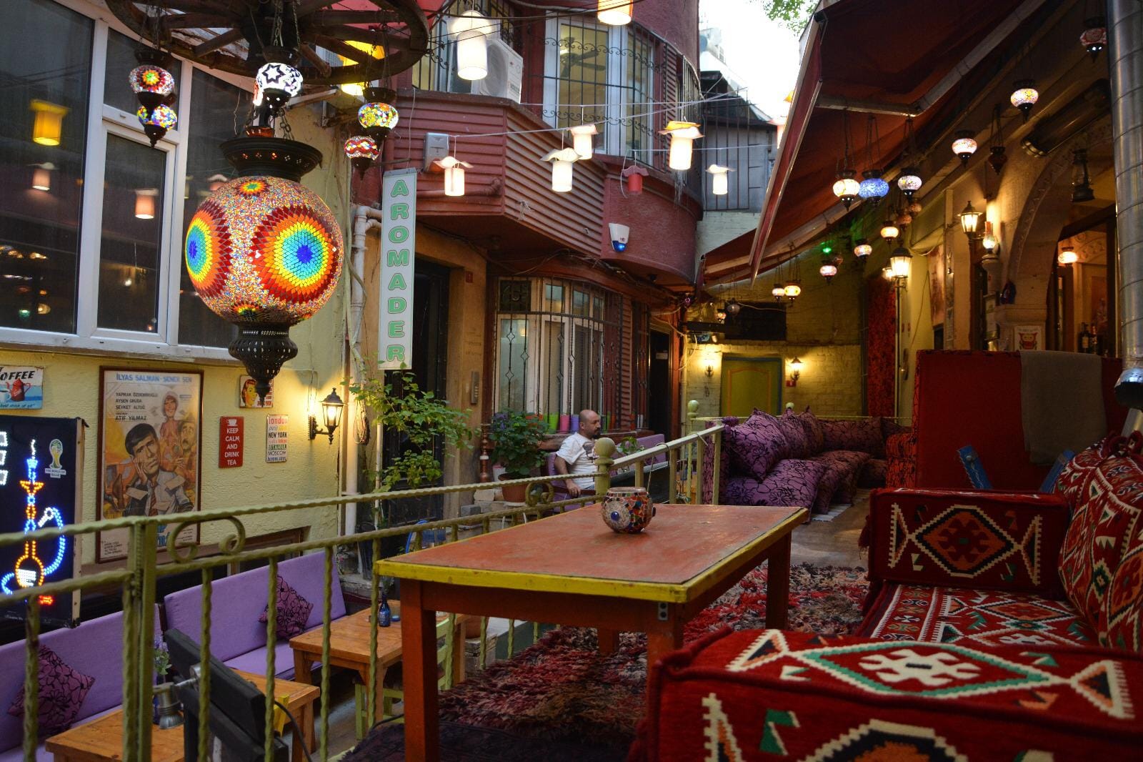 Harab'be Cafe & Hookah Lounge photo 7