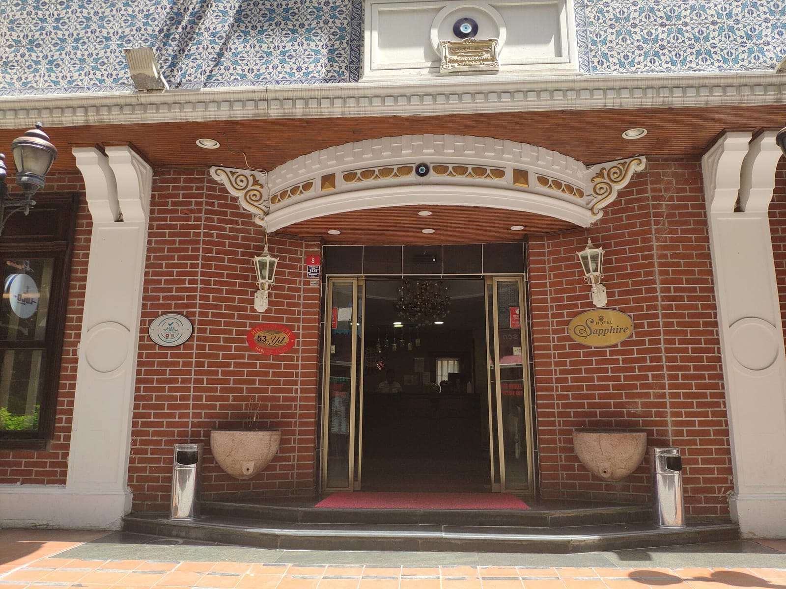 Lotus Restaurant & Cafe photo 4