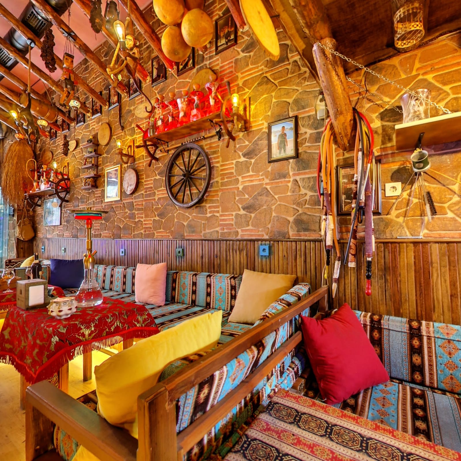 Üç Maymun Nargile Cafe photo 4