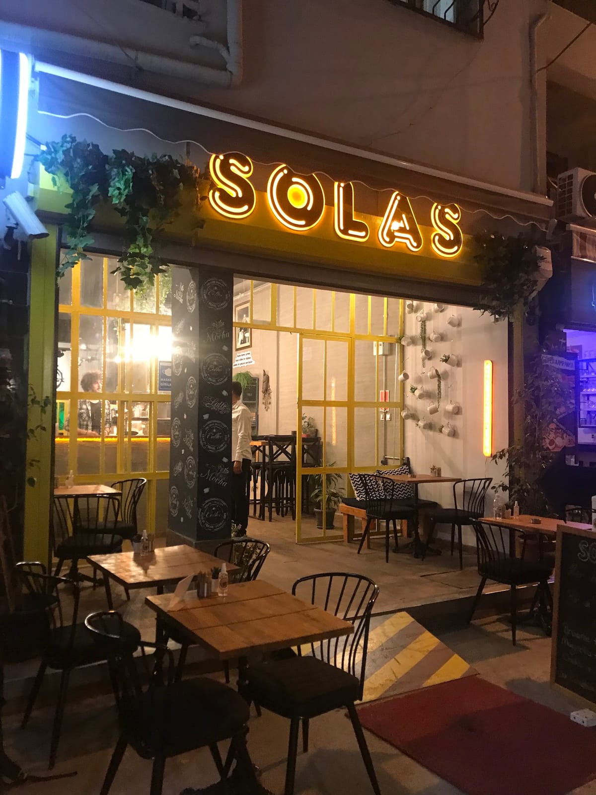 Solas Coffee & Take Away