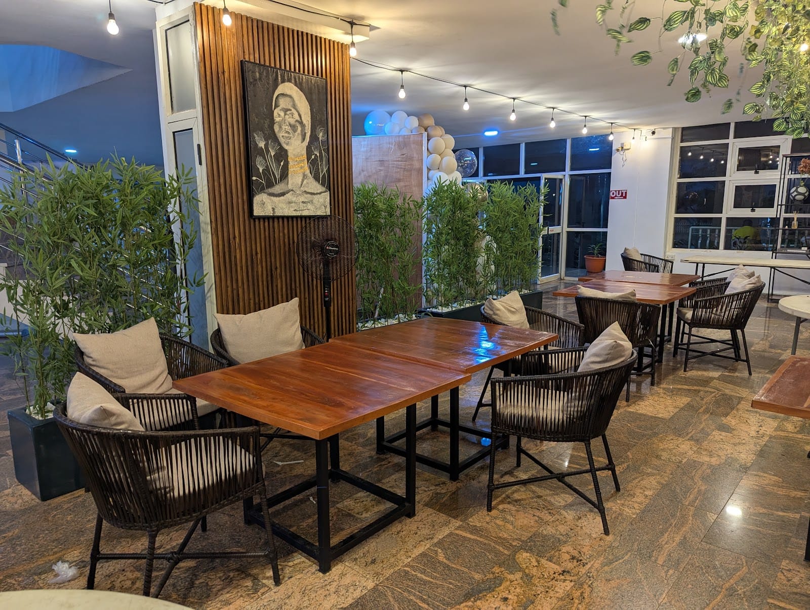 Luna Cafe by BelgianWafflesng
