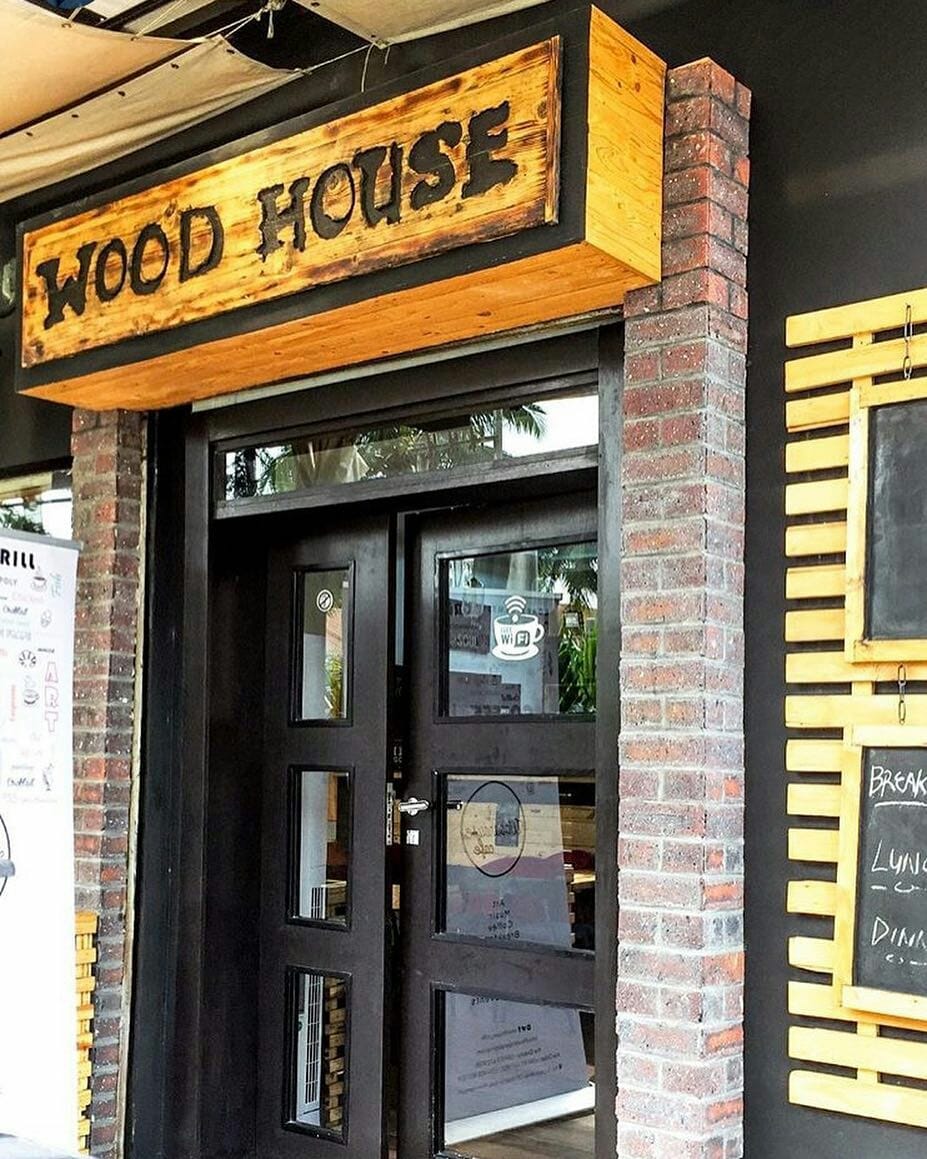 Wood House Cafe