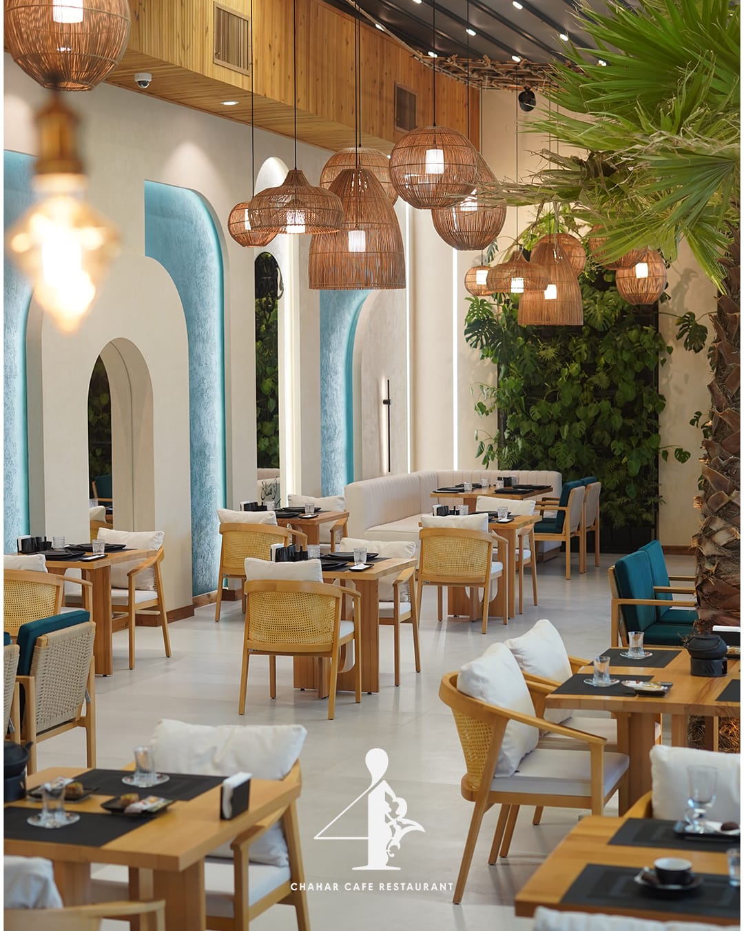 Chahar cafe & restaurant کافه رستوران چهار