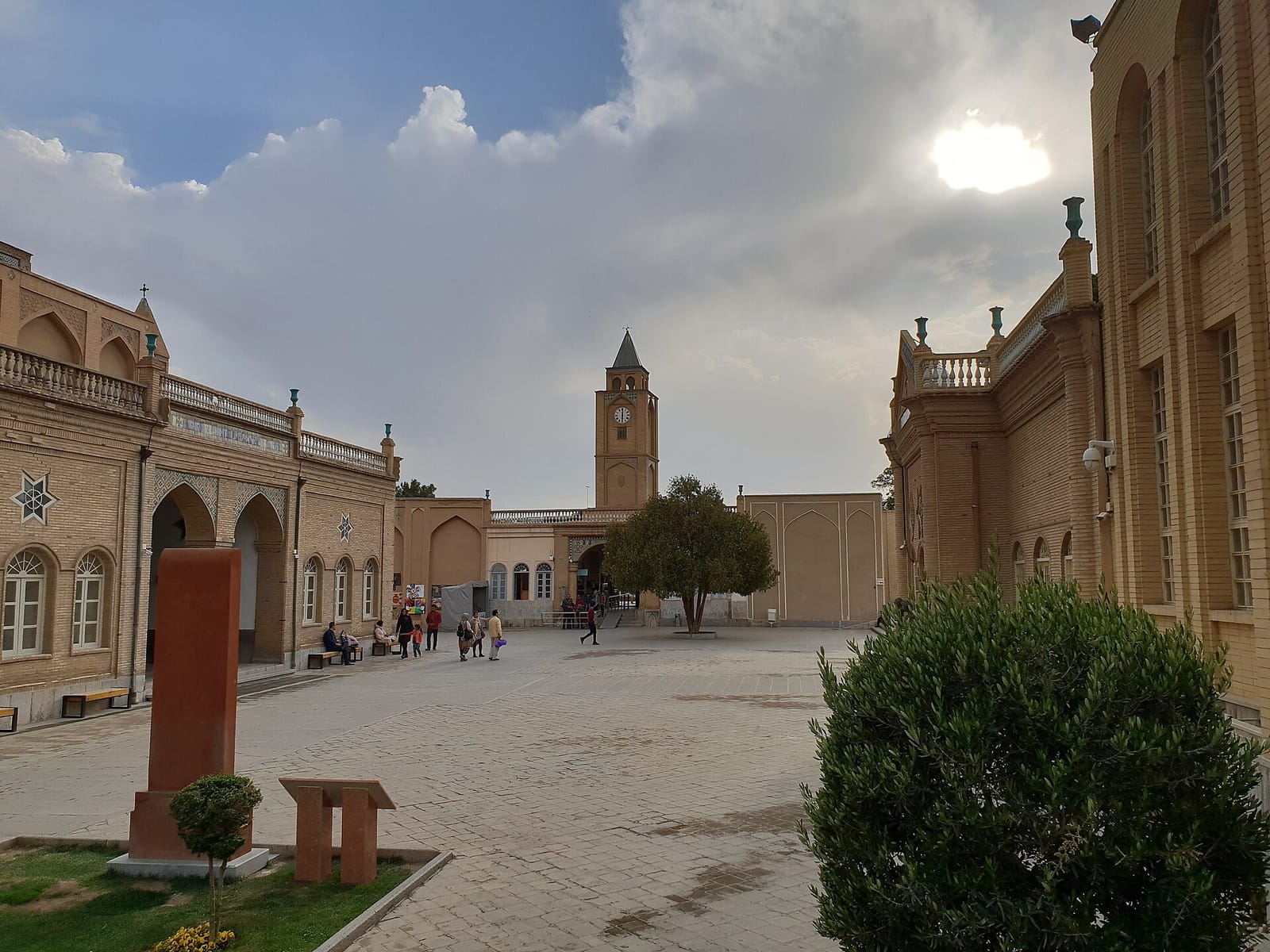 Chahar cafe & restaurant کافه رستوران چهار photo 2