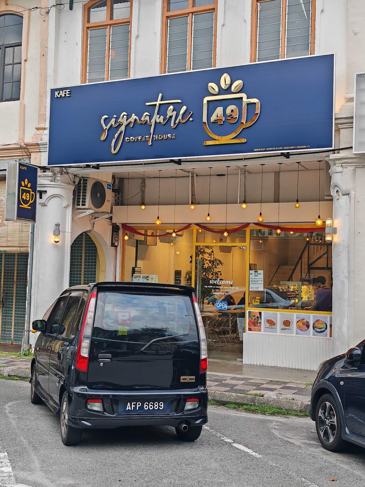 Signature 49 Cafe