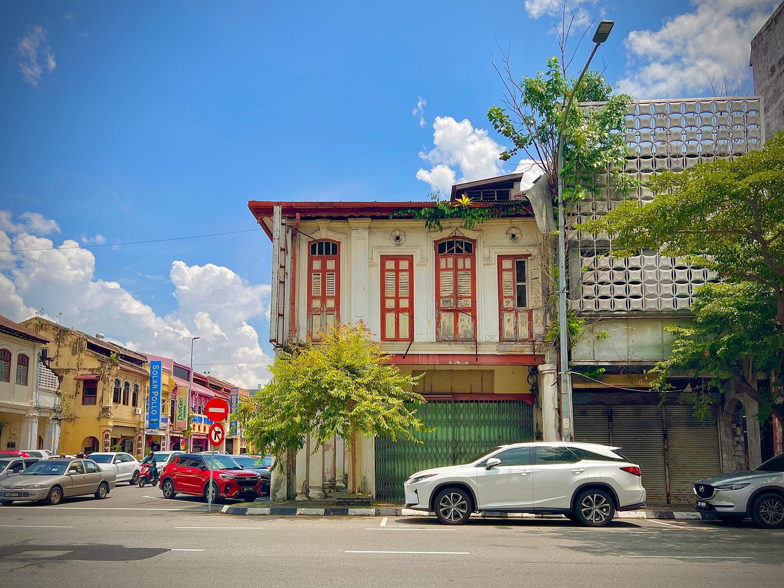 Vintage Cafe No100 • Jalan Sultan Iskandar photo 2