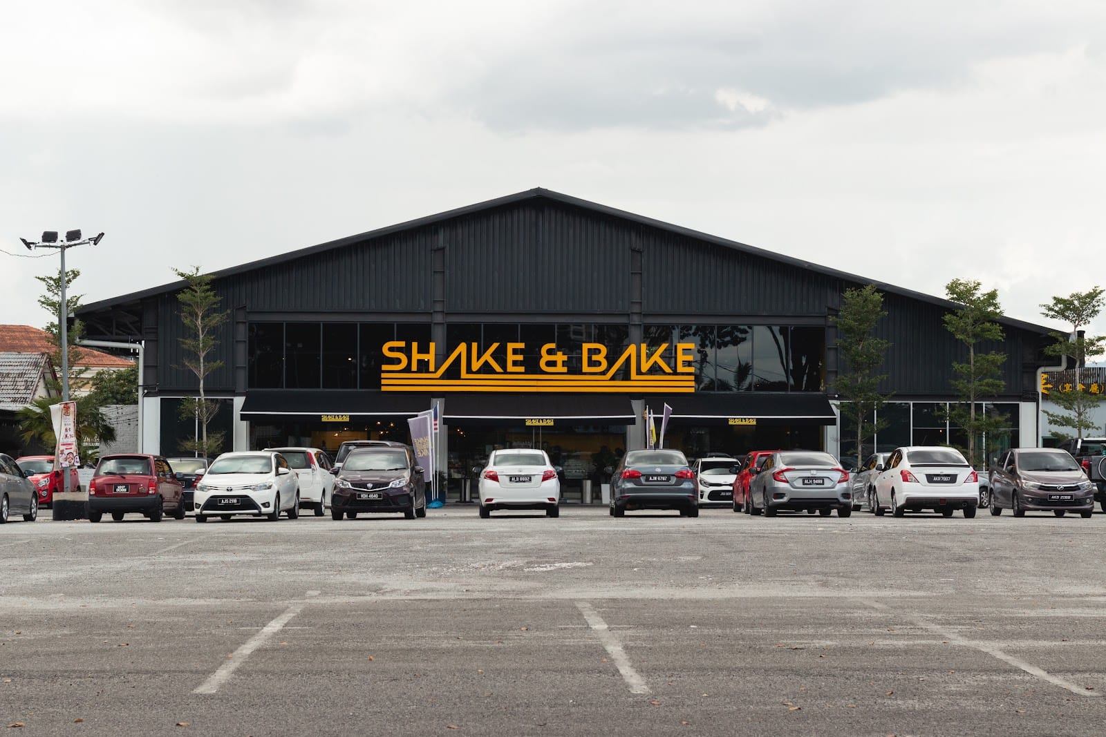 Shake & Bake Cafe