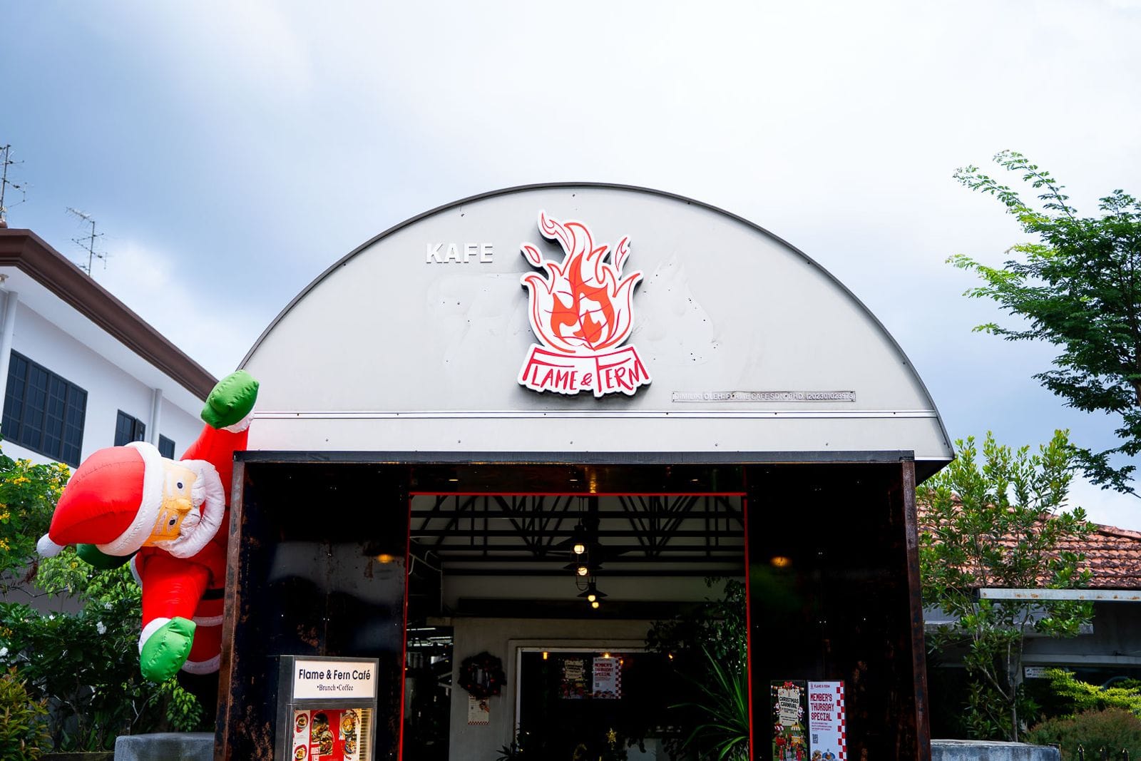 Flame & Fern Cafe photo 4