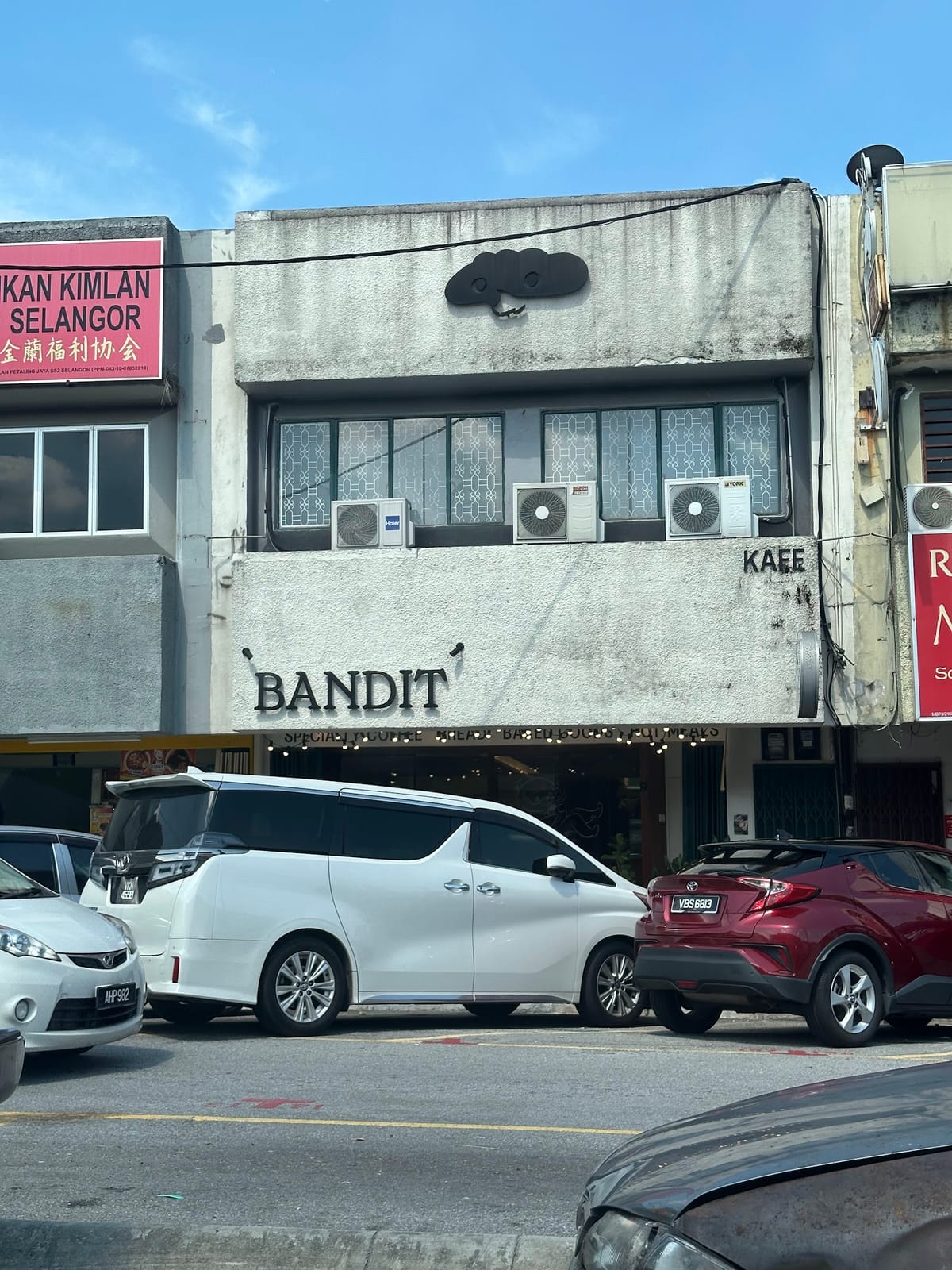 Cafe Bandit