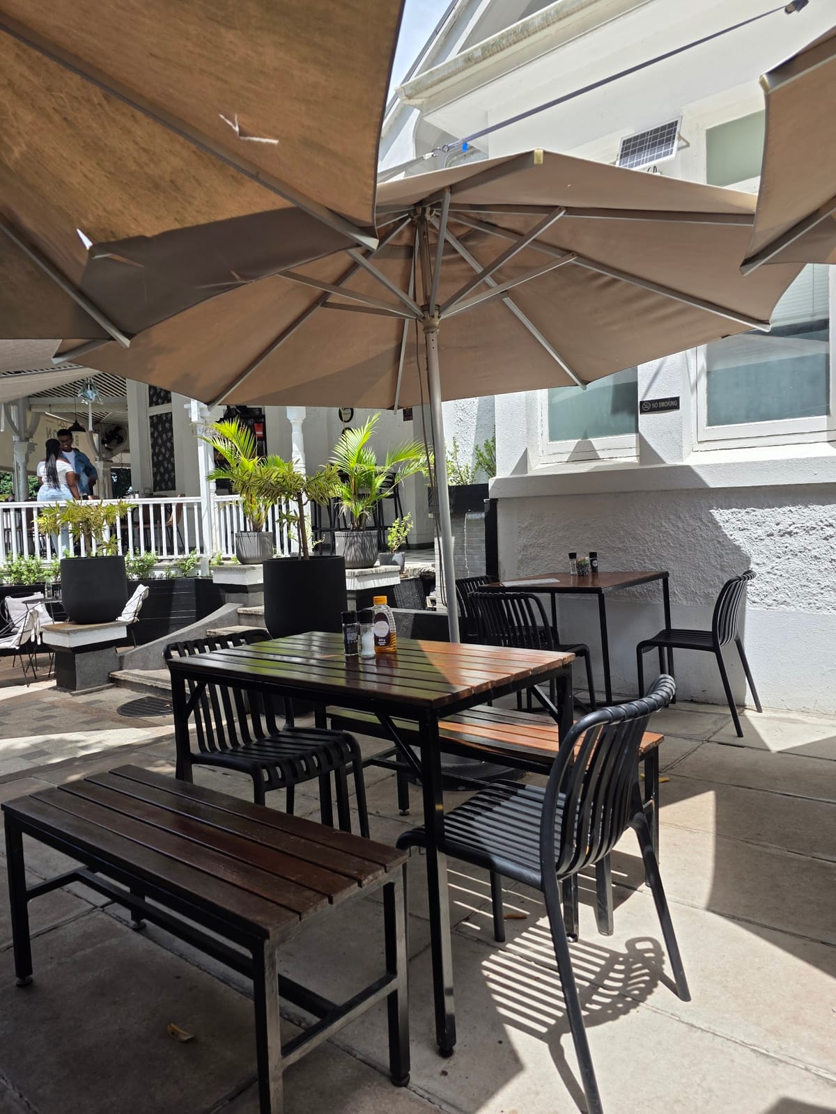 Boston Brew Coffee Shop