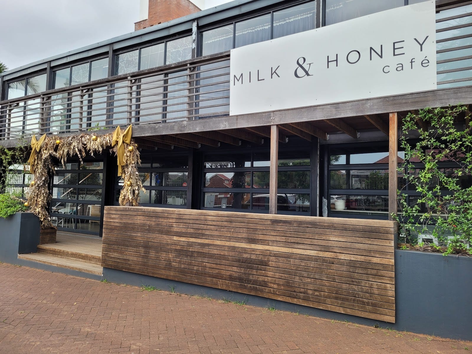 Milk & Honey Cafe