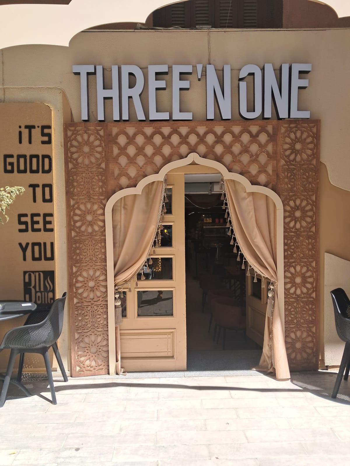Napoli restaurant & cafe