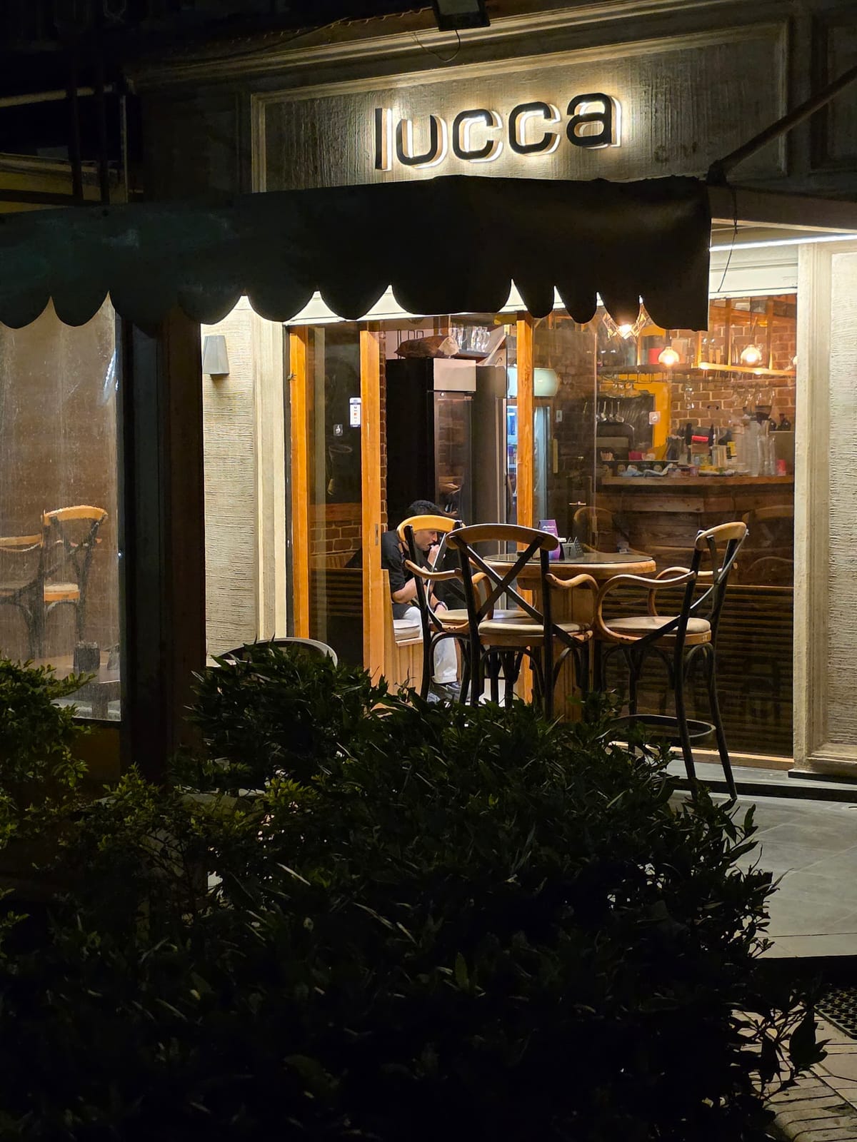 Lucca cafe