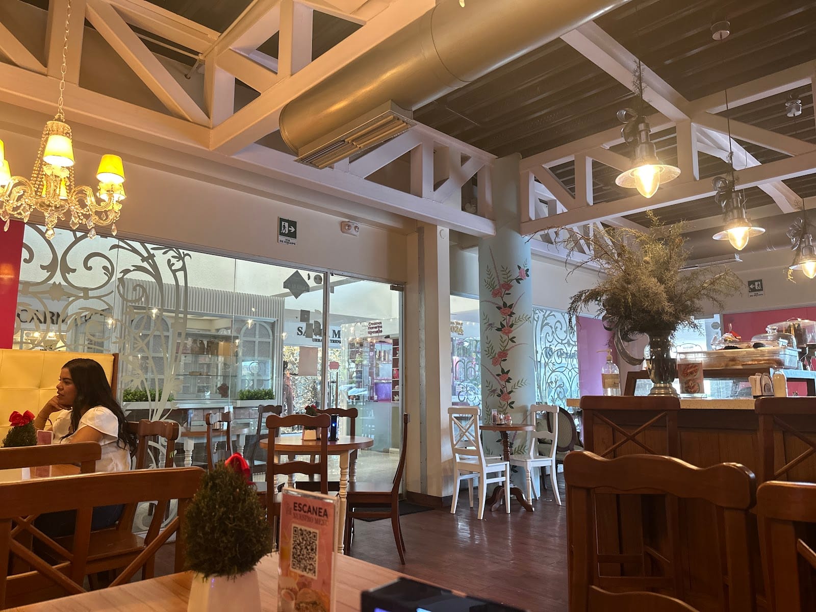 Crocanticas Cafe Camoruco