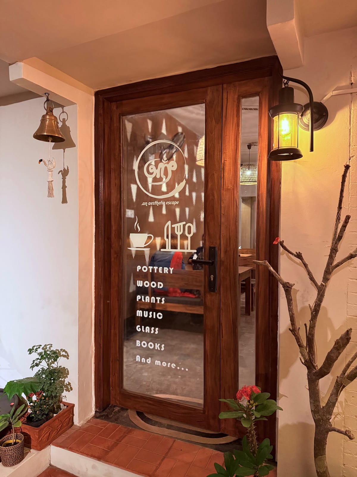 Aat Art Cafe