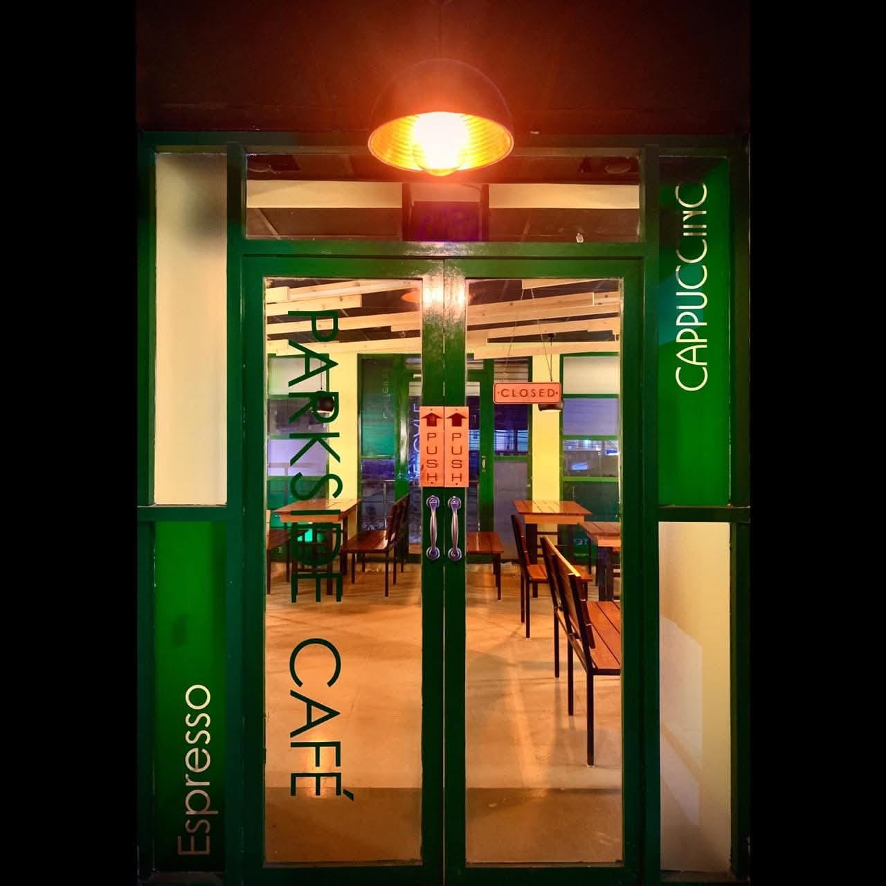 Parkside Café