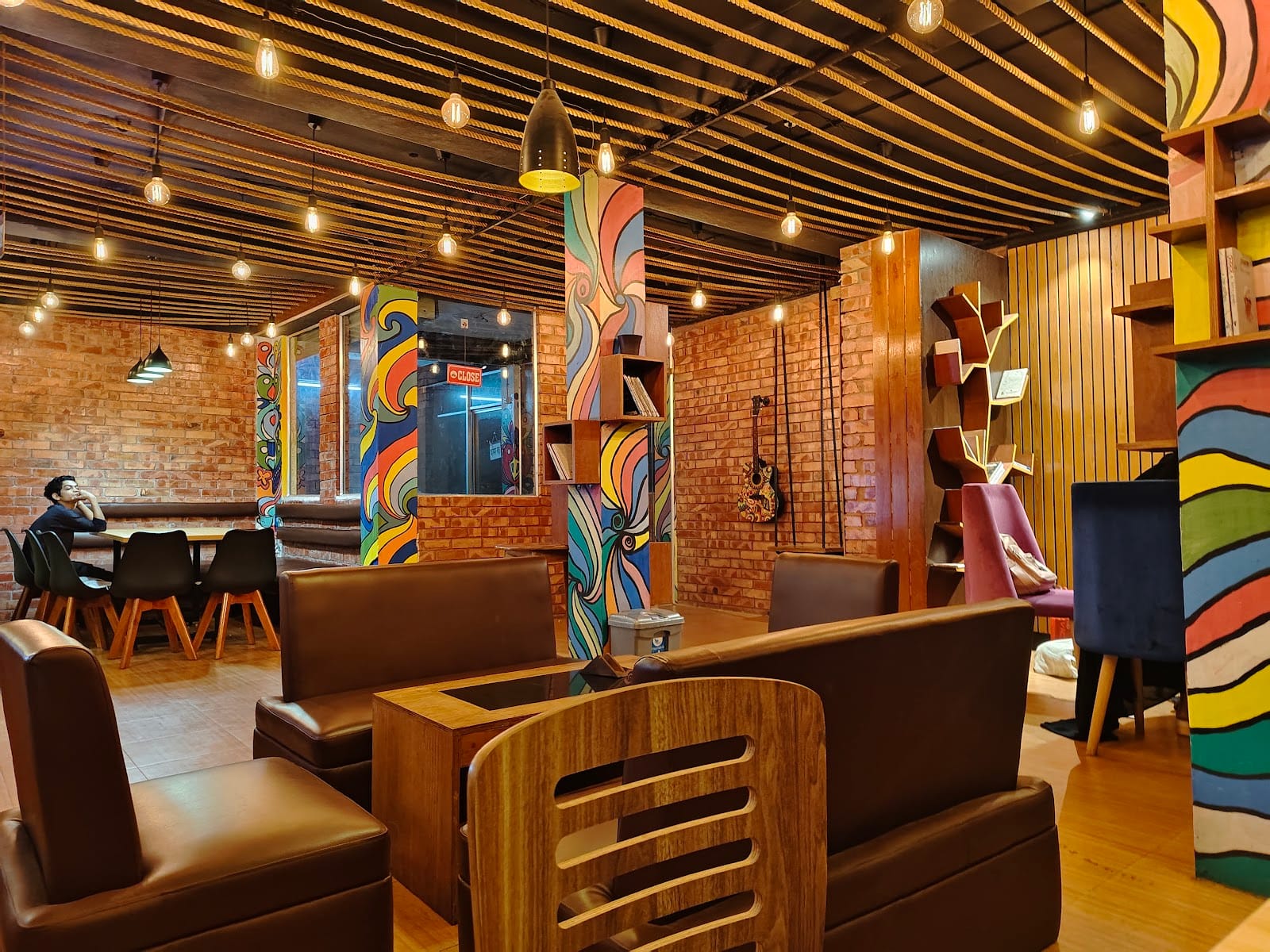 Coffee Lounge